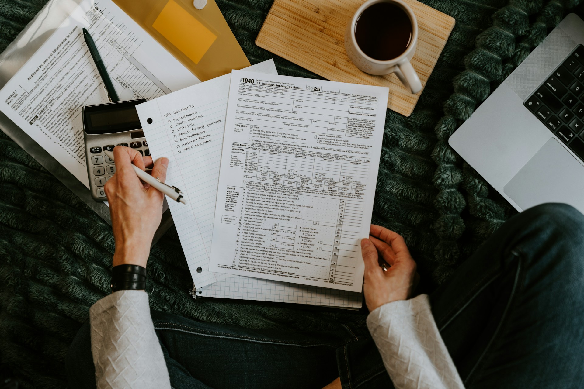 kelly-sikkema-tLqtcDZltPs-unsplash Projet de loi de finances